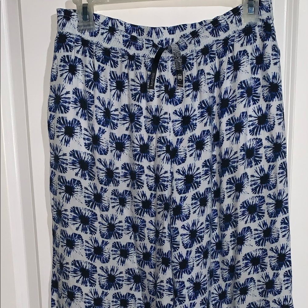 Flowy Capri pants